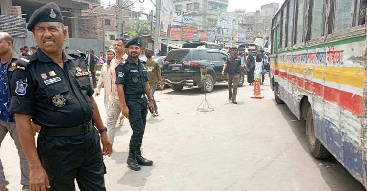 যাত্রাবাড়ীতে বিভিন্ন পরিবহনকে সাড়ে ৪৫ হাজার টাকা জরিমানা