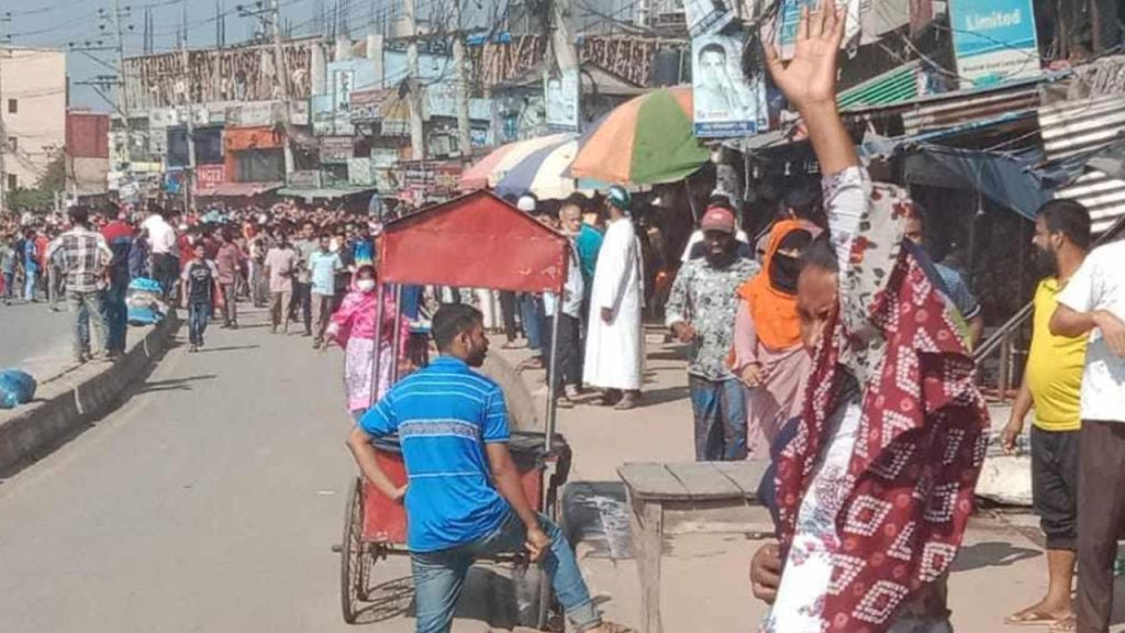 গাজীপুরে পোশাক শ্রমিকদের বিক্ষোভে গুলিতে নিহত ১