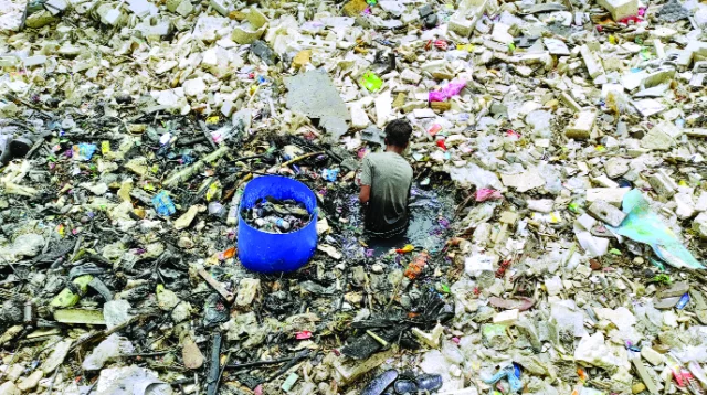 ট্যানারিগুলোতে কঠিন বর্জ্য ব্যবস্থাপনার কিছু নেই: পরিবেশমন্ত্রী