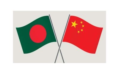 ব্যবসায়ীদের বিশাল বহর নিয়ে ঢাকায় এলেন চীনের বাণিজ্যমন্ত্রী