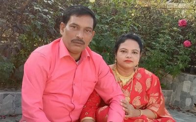 বিয়ের ৩০ বছর পর একসঙ্গে দাখিল পাস করলেন স্বামী-স্ত্রী