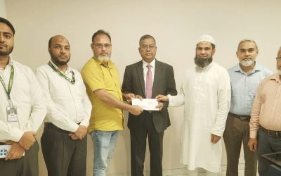 বাংলাদেশ ন্যাশনাল ইন্স্যুরেন্সের ২৫ কোটি টাকার অগ্নি বীমা দাবির চেক হস্তান্তর