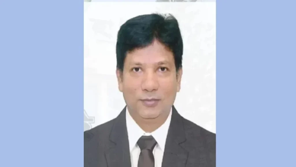 চট্টগ্রামের কাস্টমস কমিশনার জাকির বরখাস্ত