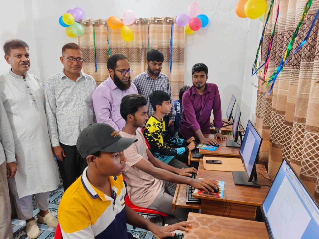 পবার হরিয়ান ইউনিয়ন কম্পিউটার প্রশিক্ষণ কেন্দ্র উদ্বোধন