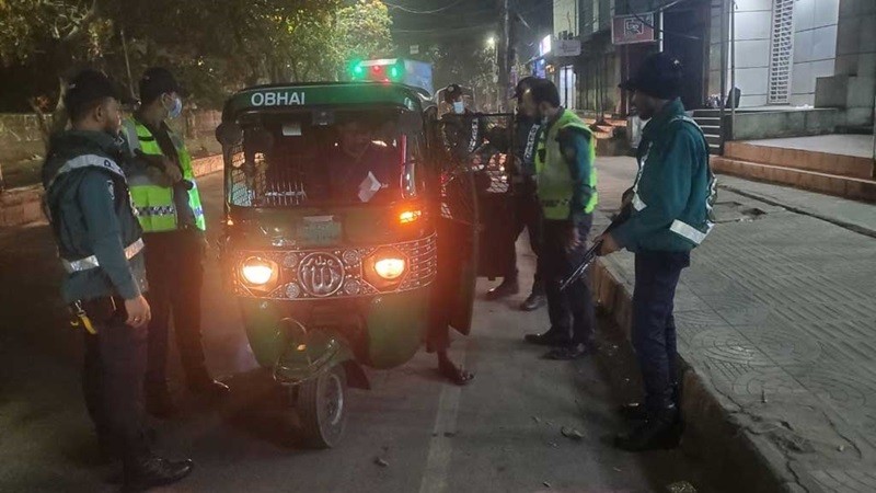 ৫ আগস্ট ঘিরে অভিযান, ঢাকায় লীগের নেতাকর্মীসহ গ্রেপ্তার হাজারের বেশি