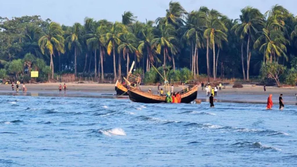 সেন্টমার্টিনে কাল থেকে রাত্রিযাপনের সুযোগ পাচ্ছেন পর্যটকরা