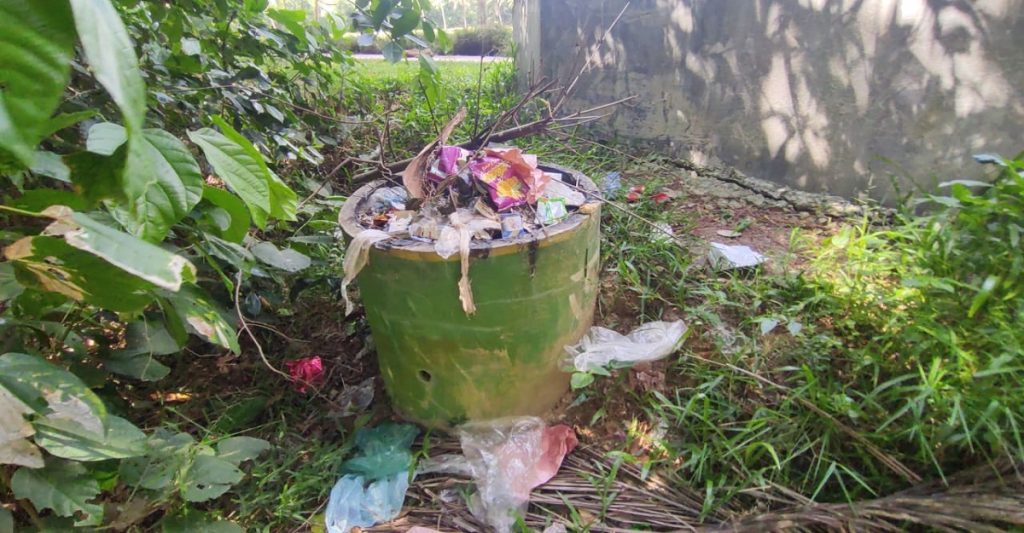 বায়ুদূষণ রোধে স্কুল-কলেজে বর্জ্য ও পাতা পোড়ানোতে কঠোর নিষেধাজ্ঞা