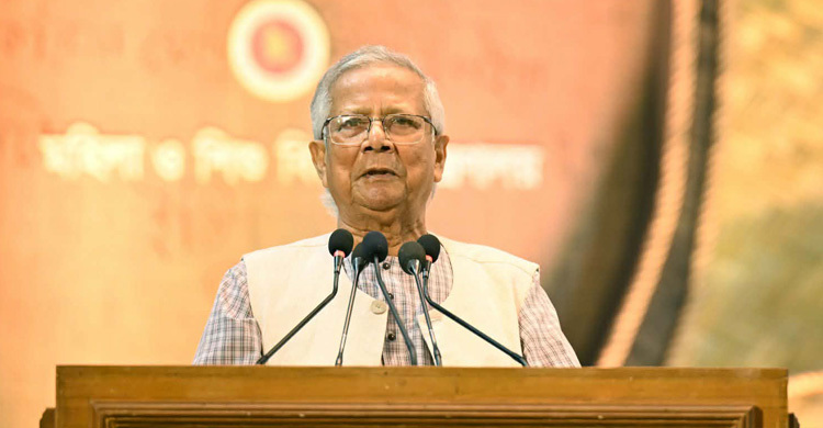 ১০০ বছর পরও আরেকজন বেগম রোকেয়া সৃষ্টি করতে পারিনি : প্রধান উপদেষ্টা