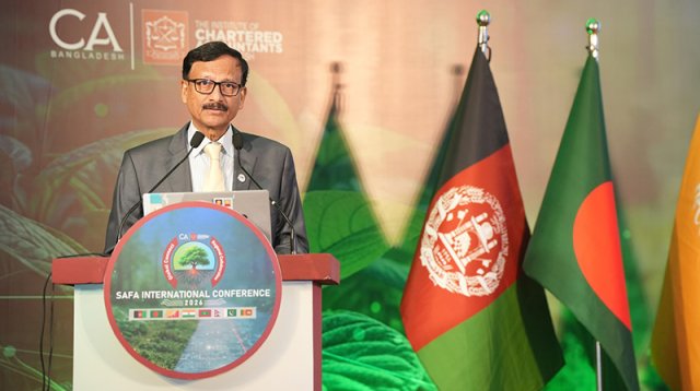 ১৫ বছর প্রকাশ্য দিবালোকে ব্যাংক ডাকাতি হয়েছে: পররাষ্ট্র উপদেষ্টা