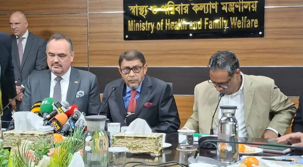 এপ্রিলের প্রথম সপ্তাহ থেকে পাওয়া যাবে হামের টিকা : স্বাস্থ্যমন্ত্রী