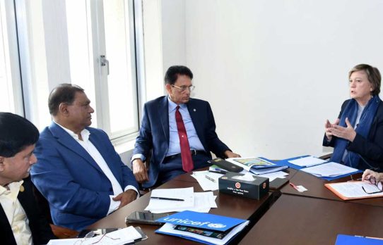 শিক্ষার মানোন্নয়নে কারিকুলাম পর্যালোচনার করা হবে : শিক্ষামন্ত্রী