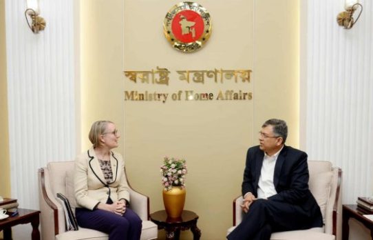 রোহিঙ্গা শরণার্থীদের জন্য সহায়তা অব্যাহত রাখতে চায় যুক্তরাজ্য