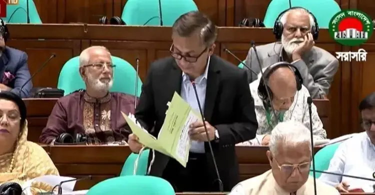 সব ইউরিয়া সার কারখানায় গ্যাস সরবরাহ করা সম্ভব হচ্ছে না : সংসদে শিল্পমন্ত্রী