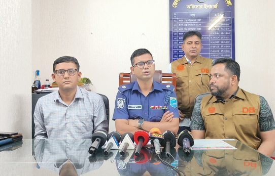 কেরানীগঞ্জে জাল টাকার ‘বড় মহাজন’ কাউছার গ্রেফতার