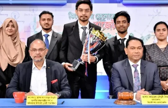 সরকার টাকা ছাপাচ্ছে বলে যে প্রচার হচ্ছে তা গালগল্প: অর্থ উপদেষ্টা