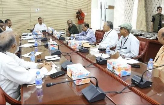 সম্পাদক পরিষদের নেতাদের সঙ্গে প্রধানমন্ত্রীর বৈঠক
