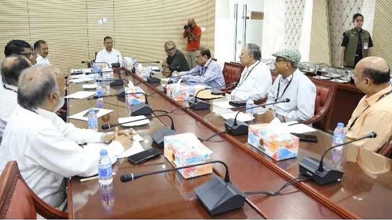 সম্পাদক পরিষদের নেতাদের সঙ্গে প্রধানমন্ত্রীর বৈঠক