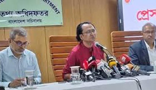 মালয়েশিয়ায় বাংলাদেশের শ্রমবাজার দ্রুত খুলবে, আশা তথ্য উপদেষ্টার