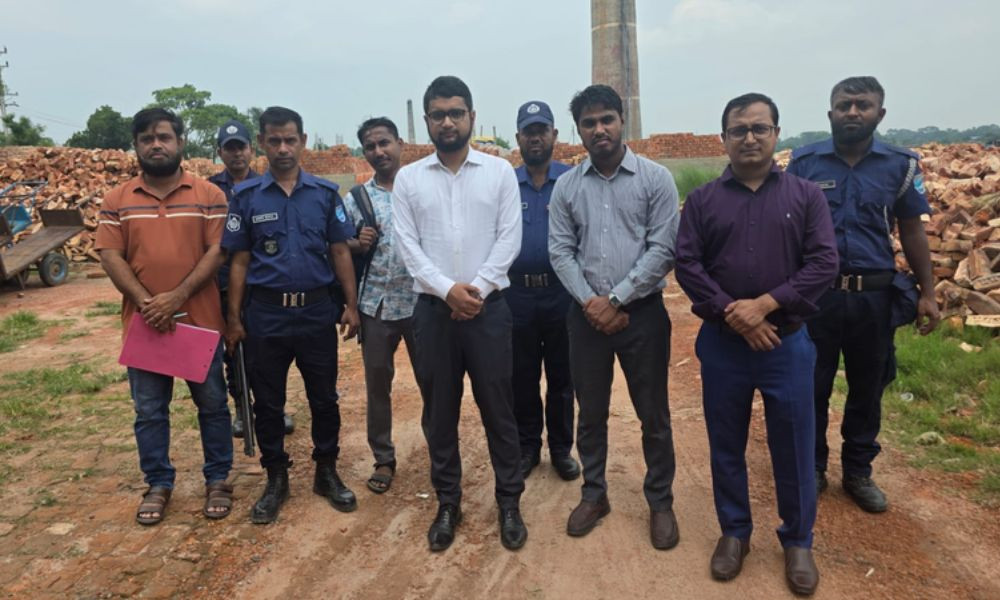 বায়ুদূষণের বিরুদ্ধে নারায়ণগঞ্জে অভিযান, ২ ইটভাটাকে ১.৫ লাখ টাকা জরিমানা