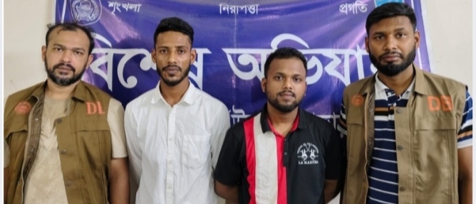 সাভারে অভিযান চালিয়ে দুই আওয়ামী লীগপন্থী নেতাকে গ্রেপ্তার