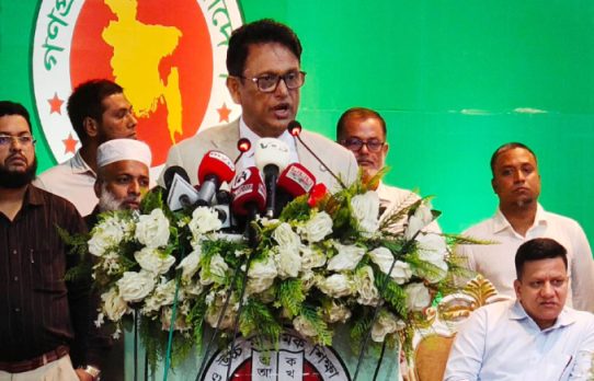নকল পেলে প্রতিষ্ঠান প্রধানকে আইনের আওতায় আনা হবে: শিক্ষামন্ত্রী
