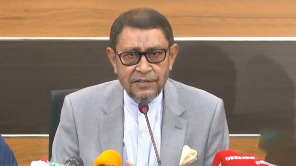 আদ্-দ্বীন হাসপাতালের কারণ দর্শানোর নোটিশের জবাব গ্রহণযোগ্য নয়, দ্রুত আইনি ব্যবস্থা: স্বাস্থ্যমন্ত্রী