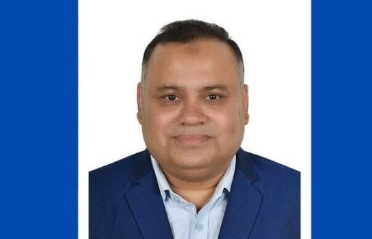 পেছনে তাকানোর সুযোগ নেই, ইসলামী ব্যাংকের প্রতি আস্থা রাখুন: প্রশাসক