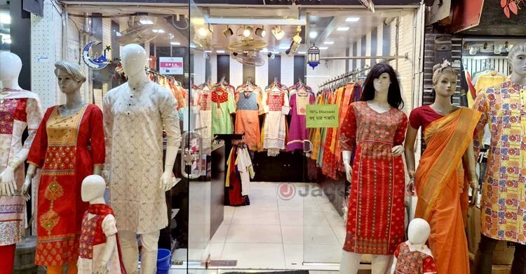 রাত ১০টা পর্যন্ত শপিংমল খোলা রাখতে চায় দোকান ব্যবসায়ী মালিক সমিতি