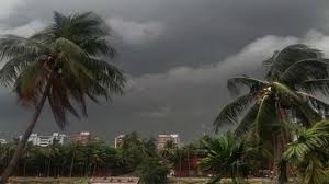 রাতের মধ্যে ১৮ অঞ্চলে ঝড়ের সতর্কতা