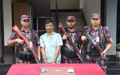 যশোরে ৪৯ বিজিবির অভিযানে ১ কোটি ৪০ লাখ টাকার স্বর্ণের বারসহ আটক ১