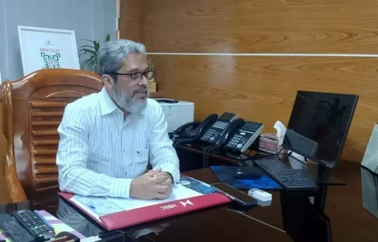 দুর্বল ব্যাংক সংস্কারে ধাপে ধাপে এগোচ্ছে বাংলাদেশ ব্যাংক