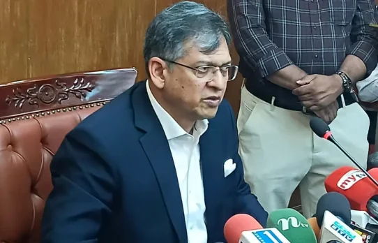 শিক্ষার্থীদের আন্দোলন ঘোলা পানিতে মাছ শিকারের চেষ্টা : স্বরাষ্ট্রমন্ত্রী