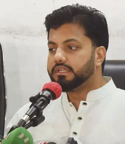 জনগণের চাওয়া-পাওয়াকে ধারণ করে সুস্থ রাজনীতি করতে হবে : ইশরাক