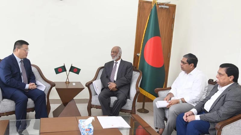 অবকাঠামো, বর্জ্য ব্যবস্থাপনা ও নবায়নযোগ্য জ্বালানিতে চীনের অভিজ্ঞতা কাজে লাগাতে চাই : এলজিআরডি মন্ত্রী