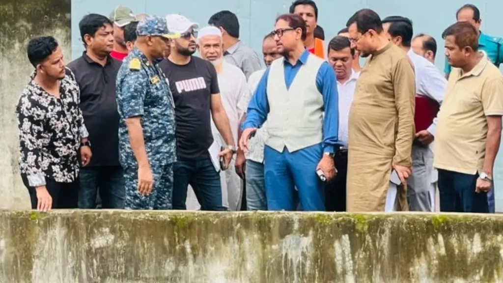জলাবদ্ধতামুক্ত চট্টগ্রাম গড়তে খাল পুনরুদ্ধারে জোর দিলেন মেয়র শাহাদাত
