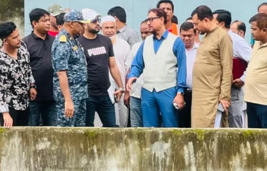জলাবদ্ধতামুক্ত চট্টগ্রাম গড়তে খাল পুনরুদ্ধারে জোর দিলেন মেয়র শাহাদাত