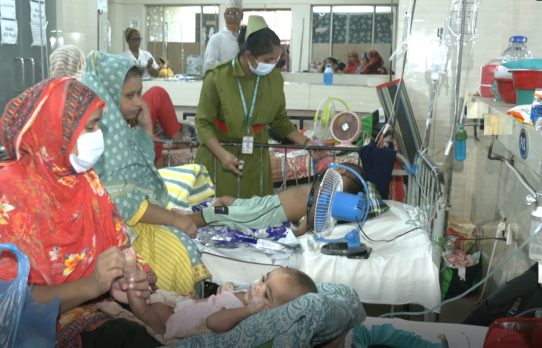 হামের উপসর্গে আরো ৩ জনের মৃত্যু, হাসপাতালে ভর্তি ১২২৮