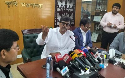‘কৃষকেরও পেট আছে, সংসার আছে’ :  কৃষিমন্ত্রী