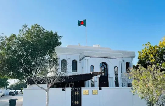 ওমানের শ্রমবাজার খোলার প্রচারণা বিভ্রান্তিকর, অর্থ না দেওয়ার অনুরোধ