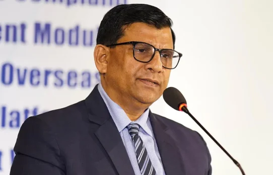 মালয়েশিয়ার শ্রমবাজার চালুর প্রক্রিয়া চলমান রয়েছে : সচিব
