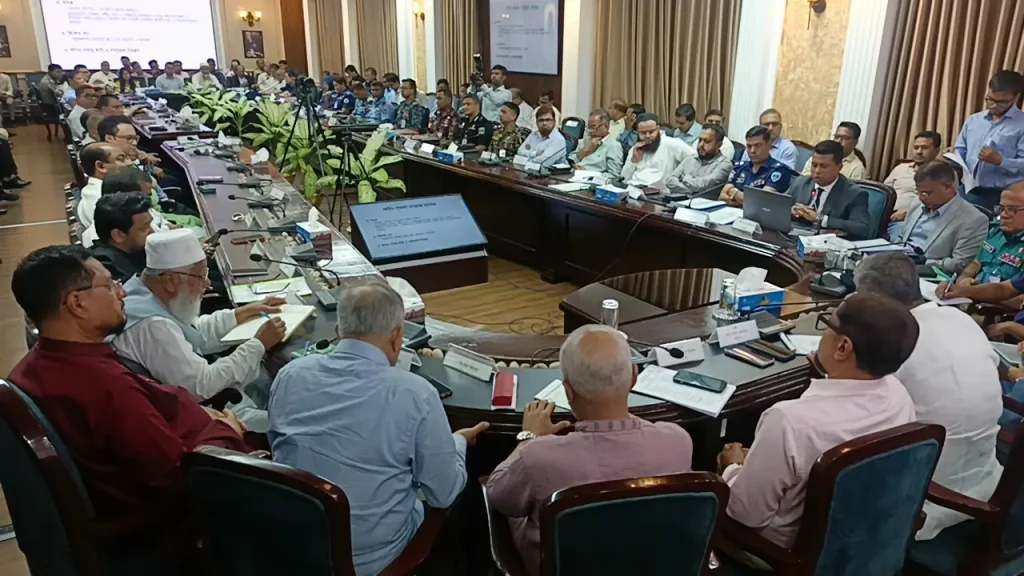 চট্টগ্রামে ফুটপাতের ব্যবসায়ীদের জন্য হচ্ছে নাইট মার্কেট