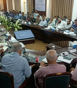 চট্টগ্রামে ফুটপাতের ব্যবসায়ীদের জন্য হচ্ছে নাইট মার্কেট