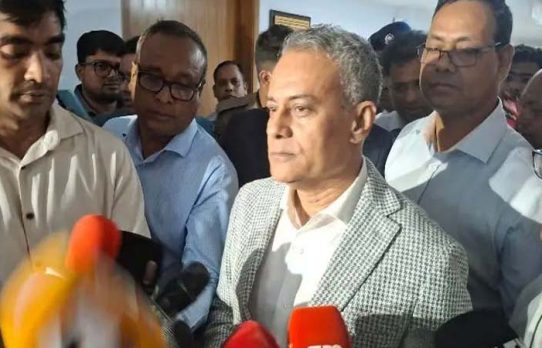 নির্ধারিত ভাড়ার চেয়ে বেশি নিলে রুট পারমিট বাতিল করা হবে: সড়কমন্ত্রী