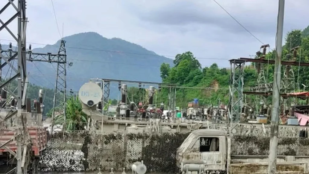 নেপাল থেকে ১২ দিন ধরে আসছে না বিদ্যুৎ