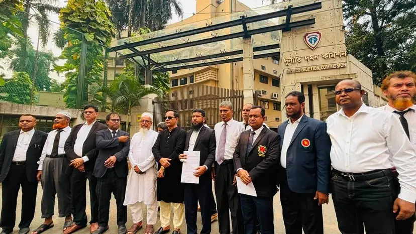 দুদকে আবেদন : পূর্বাচলে গোলাম দস্তগীরের বিরুদ্ধে ৫০০ প্লট আত্মসাতের অভিযোগ 