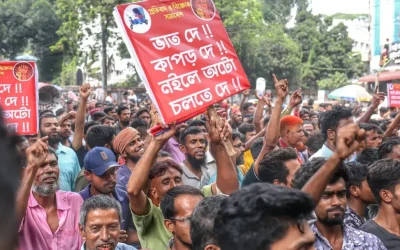 বিদ্যুৎসংযোগ বিচ্ছিন্নের প্রতিবাদে ঢাকায় সড়ক অবরোধ অটোরিকশাচালকদের