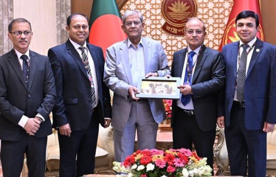 ঢাবিকে বিশ্বের শীর্ষ বিশ্ববিদ্যালয়গুলোর কাতারে নেওয়ার আহ্বান রাষ্ট্রপতির