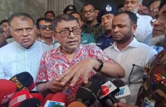 স্বাস্থ্য খাতে ১৬ হাজার কোটি টাকার টেন্ডার, আসছে রোবটিক সার্জারি মেশিন : স্বাস্থ্যমন্ত্রী