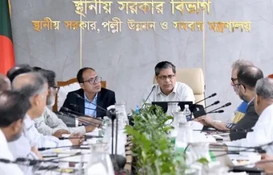 শহরের জনস্বাস্থ্য প্রকল্প দ্রুত বাস্তবায়নের আহ্বান প্রতিমন্ত্রীর