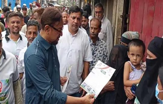 এডিস মশার প্রজননস্থল ধ্বংস করলেই ডেঙ্গু নিয়ন্ত্রণ সম্ভব: মেয়র শাহাদাত